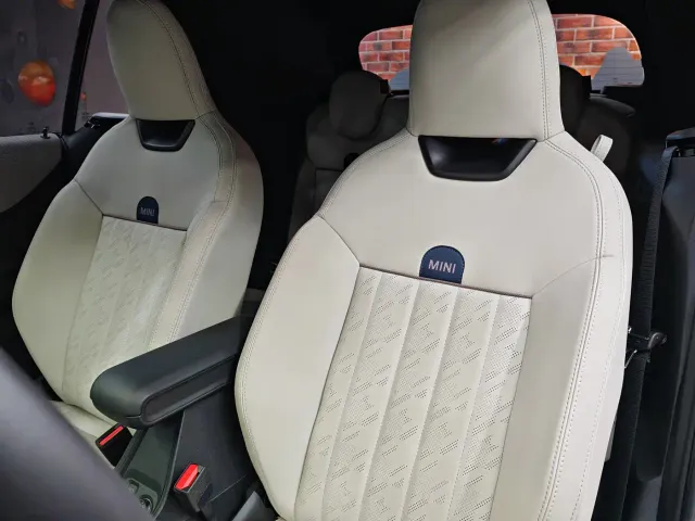 MINI Hatch — Фото автомобиля 28