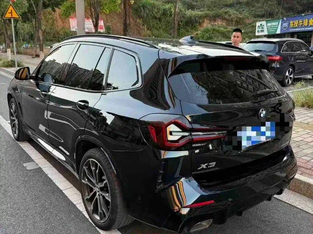 BMW X3 — Фото автомобиля 3