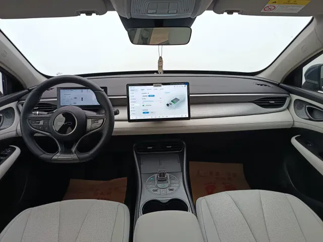 BYD Seal 05 DM-i — Фото автомобиля 15