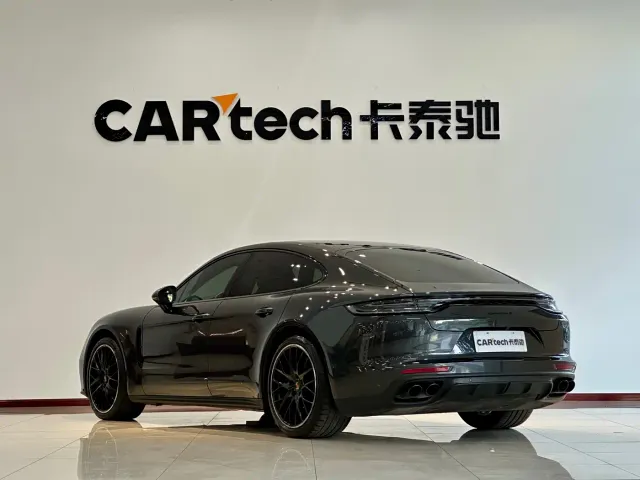 Porsche Panamera — Фото автомобиля 21