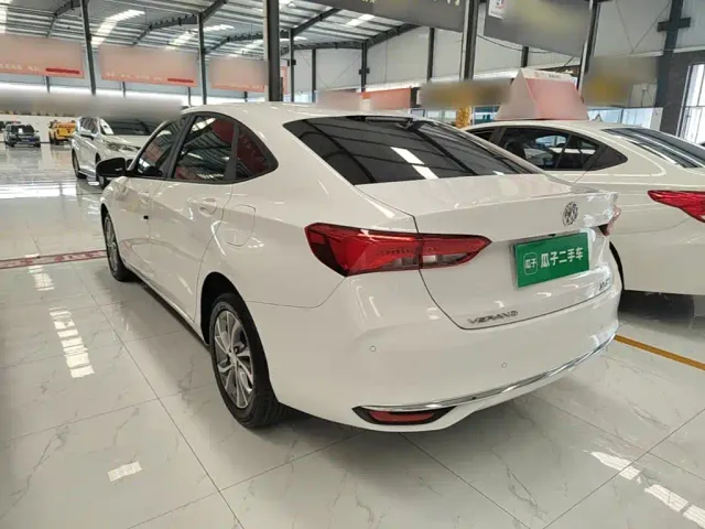 Buick Verano — Фото автомобиля 4