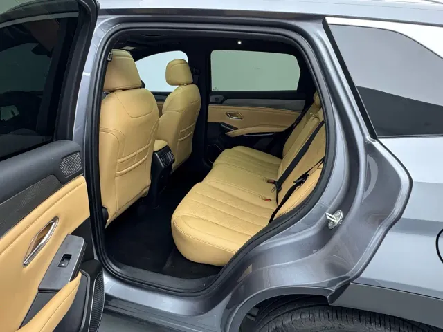 BYD Song L DM-i — Фото автомобиля 13