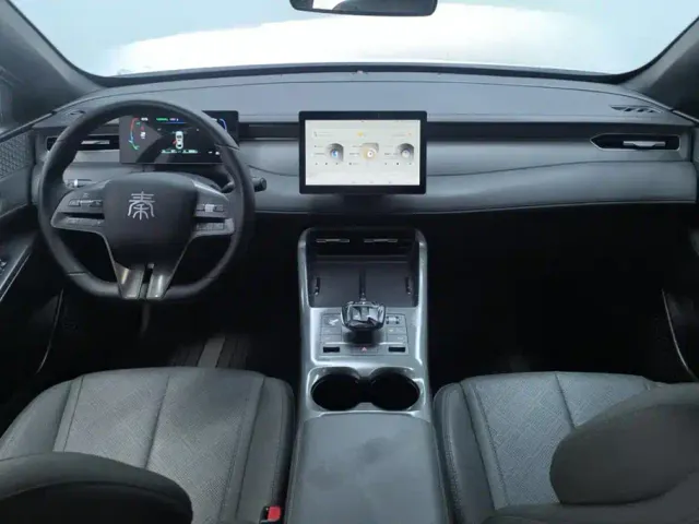 BYD Qin PLUS — Фото автомобиля 12