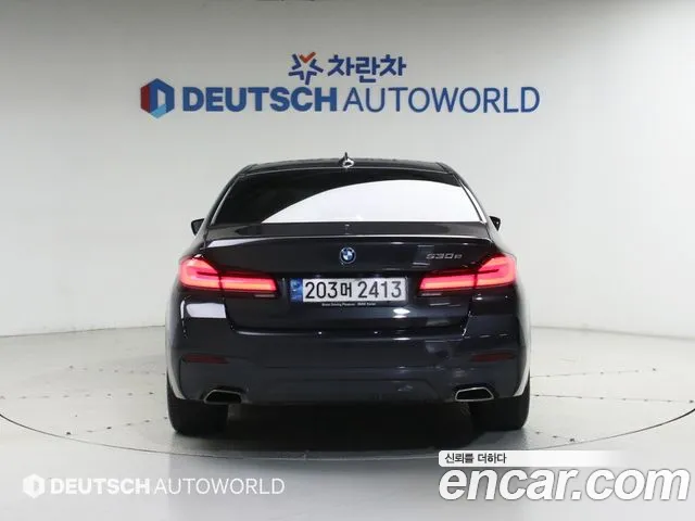 BMW 5-Series 5 серия (G30) — Фото автомобиля 4