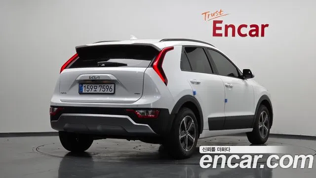 Kia Niro The All New Niro Prestige — Фото автомобиля 2