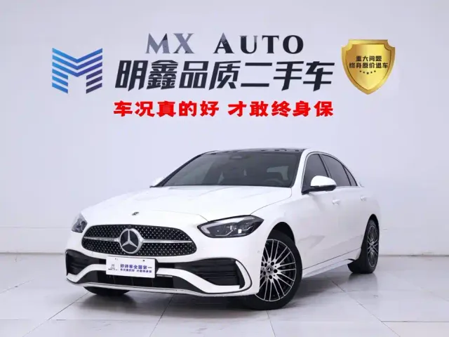 Фотография автомобиля — Mercedes-Benz C-Class