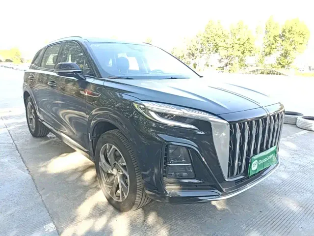 Hongqi HS3 PHEV — Фото автомобиля 3