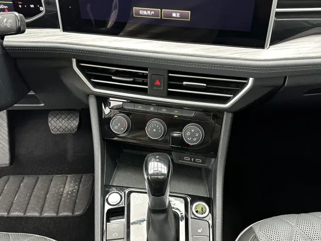Volkswagen Sagitar — Фото автомобиля 19