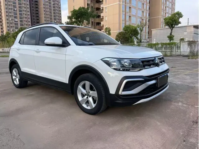 Volkswagen T-Cross — Фото автомобиля 4