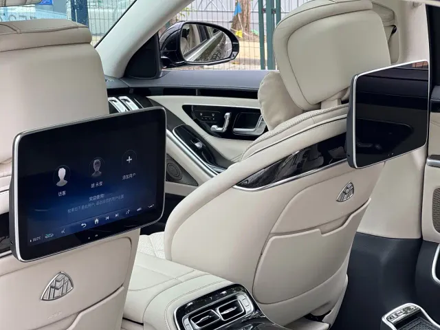Mercedes-Benz Maybach S-Class — Фото автомобиля 16