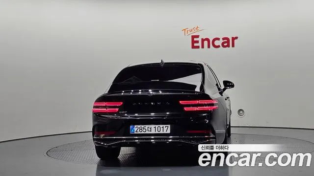 Genesis G80 Бензин 2.5 турбо 2WD — Фото автомобиля 4