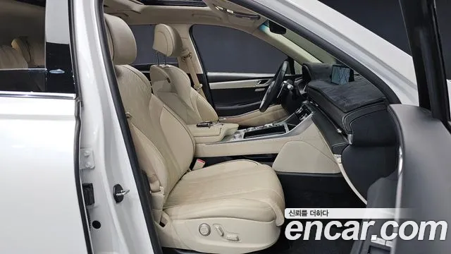 Genesis GV80 — Фото автомобиля 12