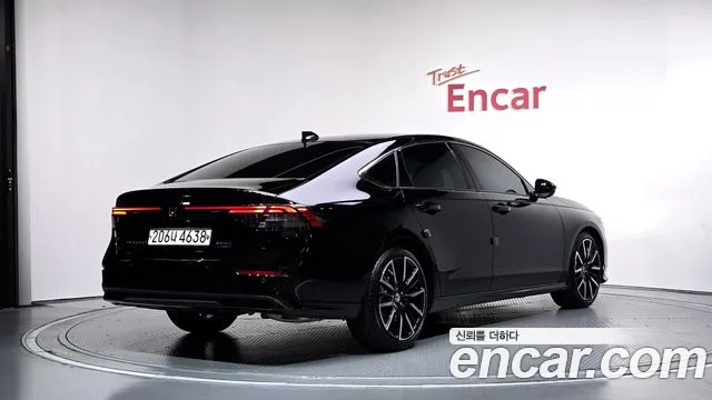 Honda Accord 11th Gen — Фото автомобиля 2