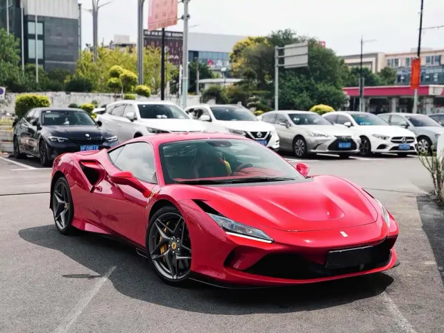 Ferrari F8 — Фото автомобиля 3