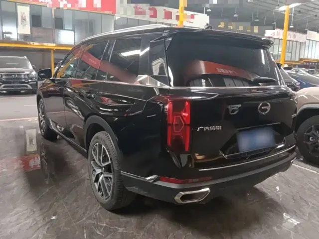 GAC Trumpchi GS8 — Фото автомобиля 4