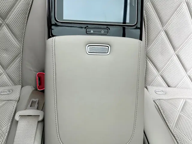 Mercedes-Benz Maybach S-Class — Фото автомобиля 16