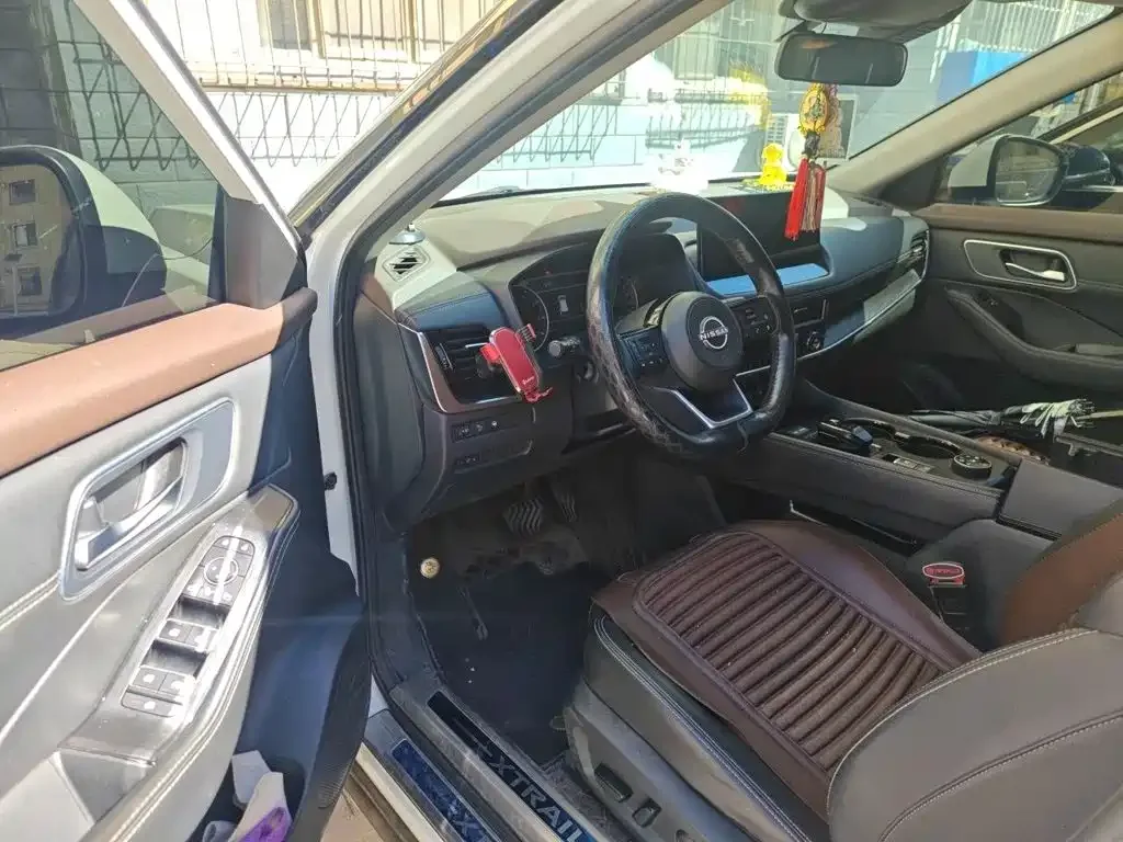 Nissan X-Trail 2023 e-POWER Super Hybrid Dual Motor AWD Luxury Edition — Фото автомобиля 13