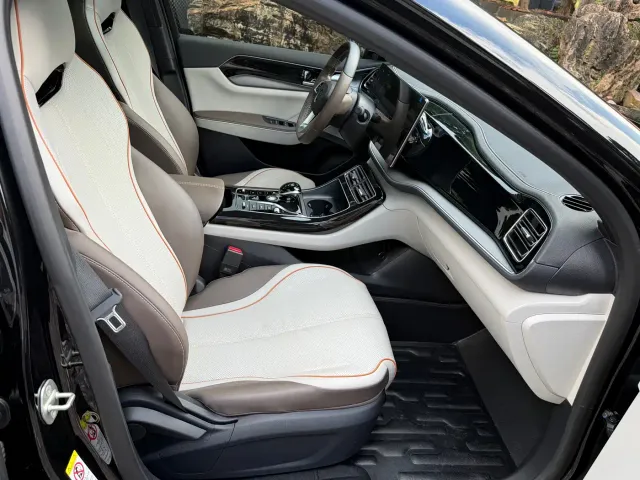 BYD Qin PLUS — Фото автомобиля 11