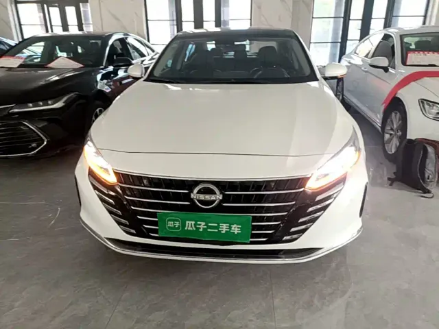 Nissan Teana — Фото автомобиля 2
