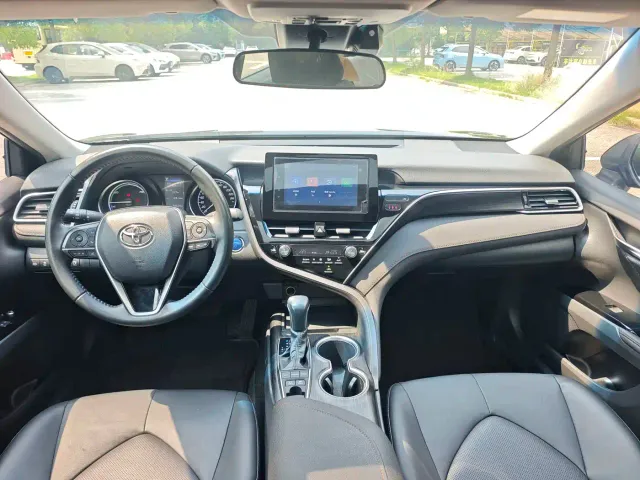 Toyota Camry — Фото автомобиля 10