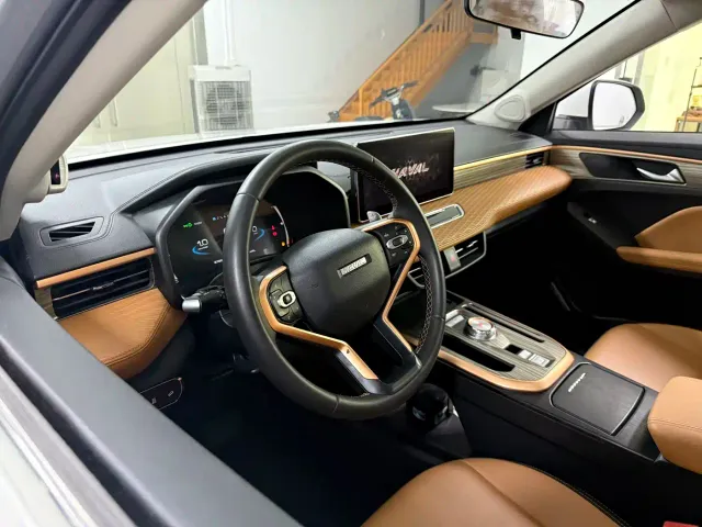 Haval Jolion — Фото автомобиля 10