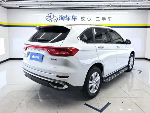 Haval M6 — Фото автомобиля 3