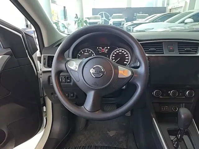Nissan Sylphy — Фото автомобиля 10