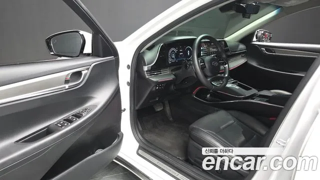 Hyundai Grandeur Новый Grandeur IG — Фото автомобиля 10