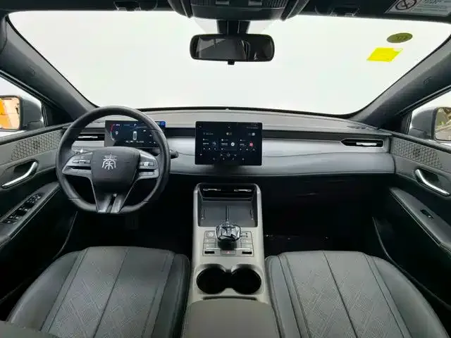 BYD Qin PLUS — Фото автомобиля 3