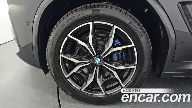 BMW X4 xDrive20i M Sport — Фото автомобиля 5