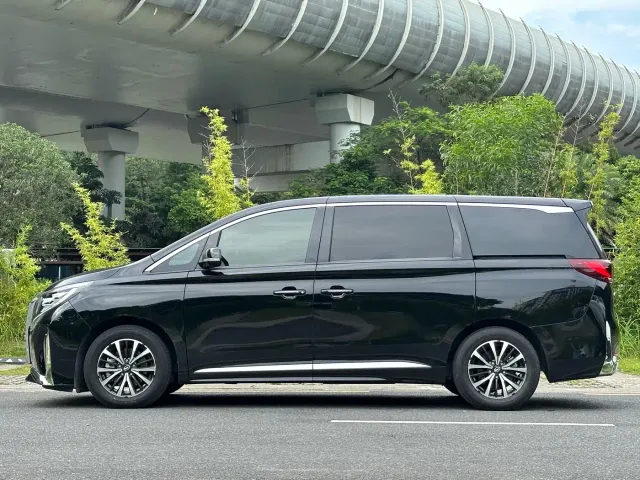 GAC Trumpchi M8 — Фото автомобиля 7