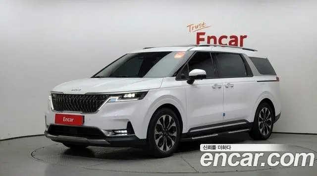 Фотография автомобиля — Kia Carnival Generation 4