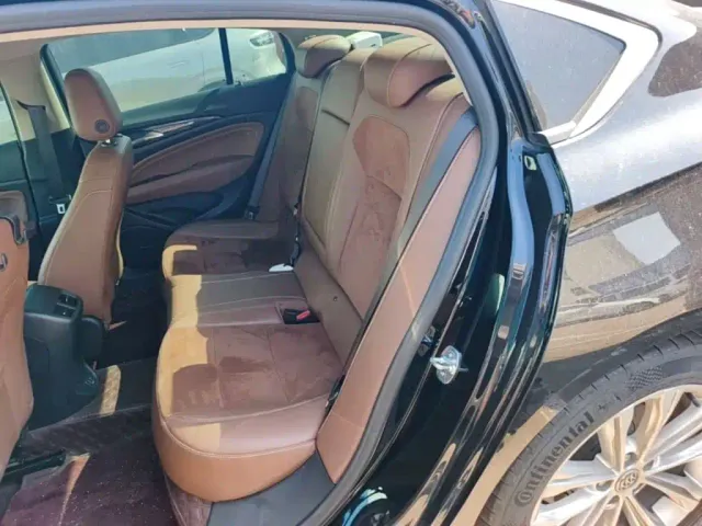 Buick Regal — Фото автомобиля 16