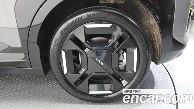Kia EV3 — Фото автомобиля 6