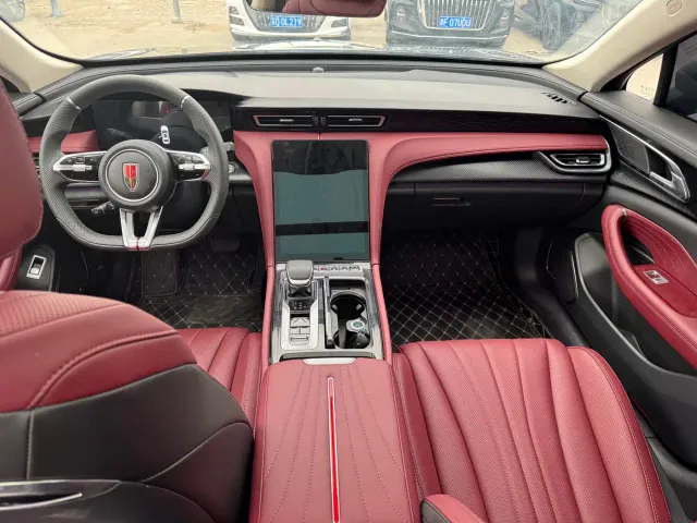 Hongqi H5 — Фото автомобиля 6
