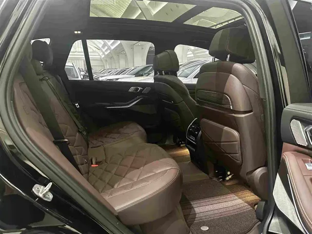 BMW X5 — Фото автомобиля 16