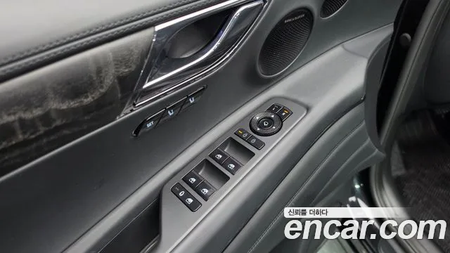 Genesis GV80 2.5T Бензин AWD — Фото автомобиля 22