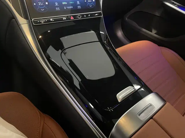Mercedes-Benz GLC-Class — Фото автомобиля 30