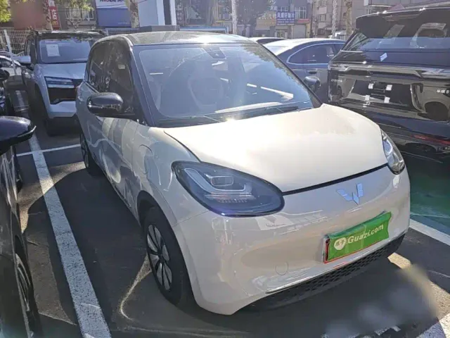 Wuling Bingo — Фото автомобиля 3