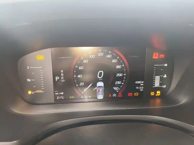 Volvo S60 — Фото автомобиля 11