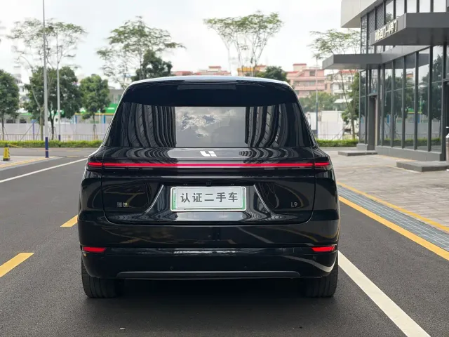Li Auto Li Xiang L9 2024 Pro — Фото автомобиля 23