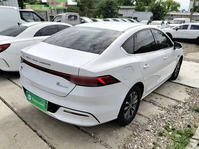 BYD Qin PLUS — Фото автомобиля 6