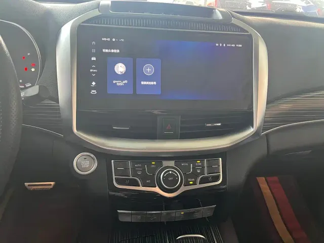 Haval H9 — Фото автомобиля 12