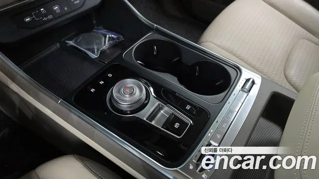 Kia Canival Новый Carnival 4 поколение Дизель 9 мест Signature — Фото автомобиля 9