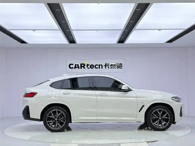 BMW X4 — Фото автомобиля 6