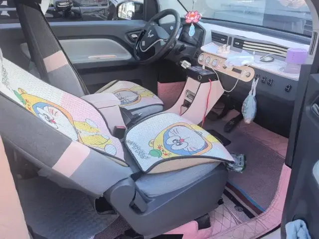 Wuling Hongguang Mini EV — Фото автомобиля 8