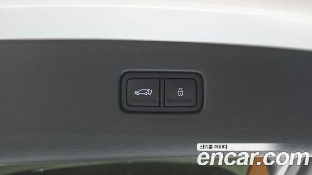Genesis GV80 2.5T Бензин 2WD — Фото автомобиля 28