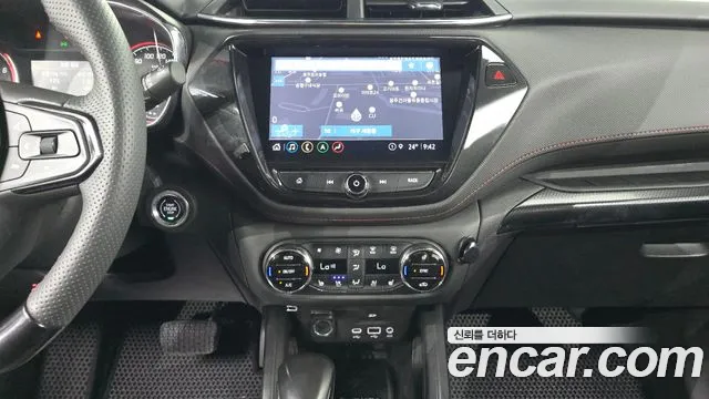ChevroletGMDaewoo Trailblazer Trailblazer 1.3 турбо 4WD — Фото автомобиля 14