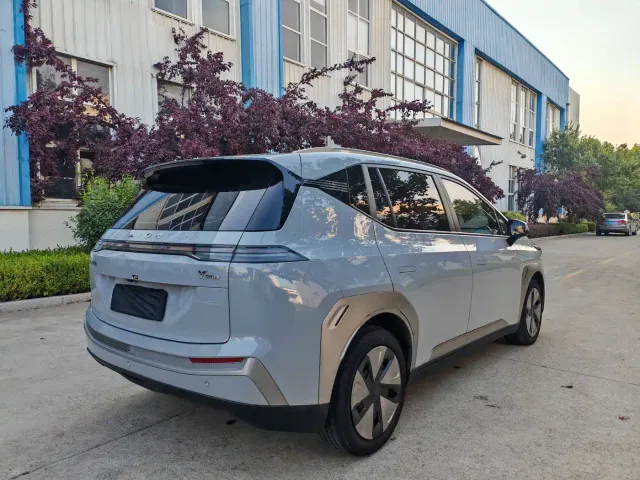 GAC Aion Y — Фото автомобиля 5