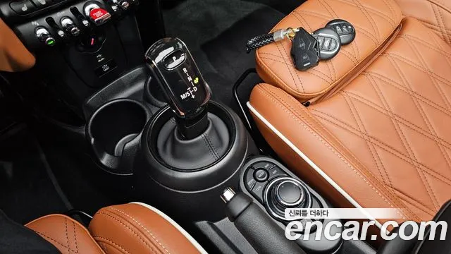 Mini Cooper Convertible — Фото автомобиля 9